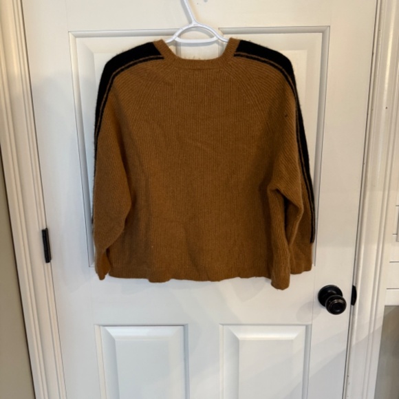 NEW Set Victorias Secret Luxury Butterscotch Cashmere Short Sweater 31202 - Picture 7 of 12